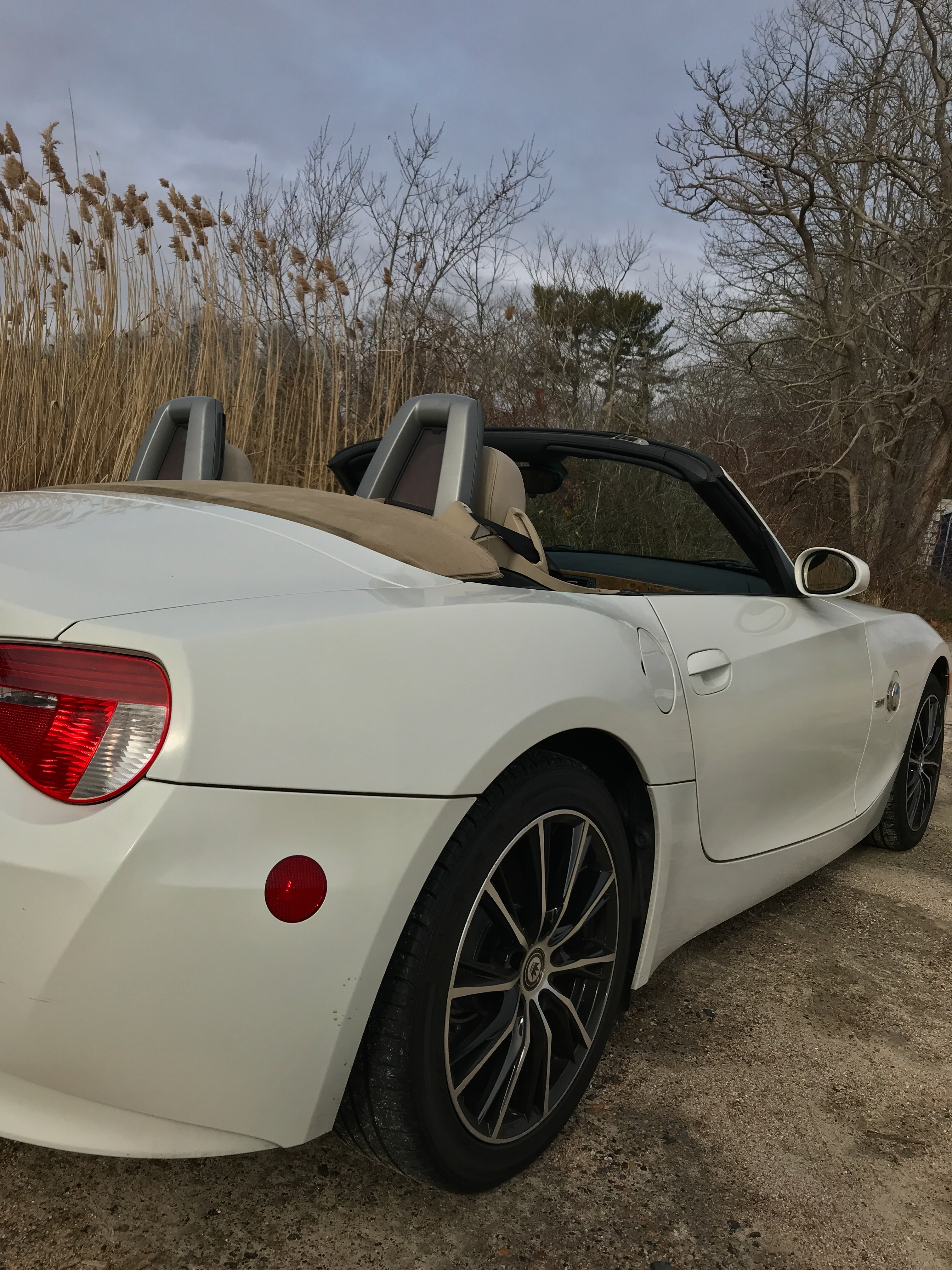 2006 BMW Z4 3.0i 6-Speed Roadster Convertible Cabriolet – 3.0L N52 Inline-Six, Rear-Wheel Drive,Spartanburg-Built — photo 16